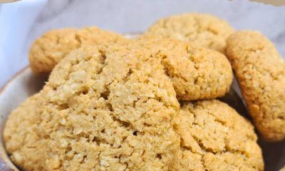 BOLACHINHAS DE COCO COM AVEIA SEM FARINHA DE TRIGO