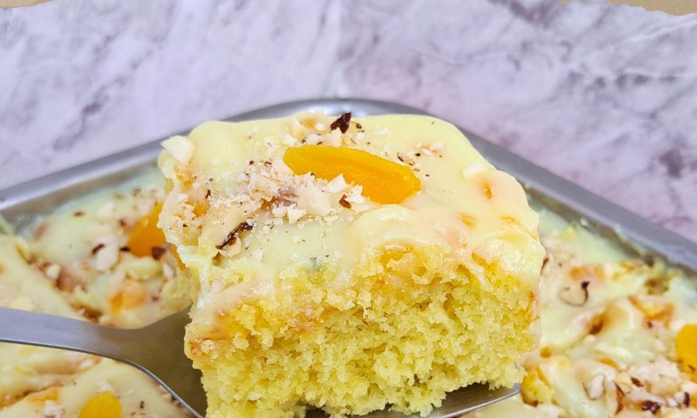 BOLO DE LARANJA COM DAMASCO E CASTANHAS