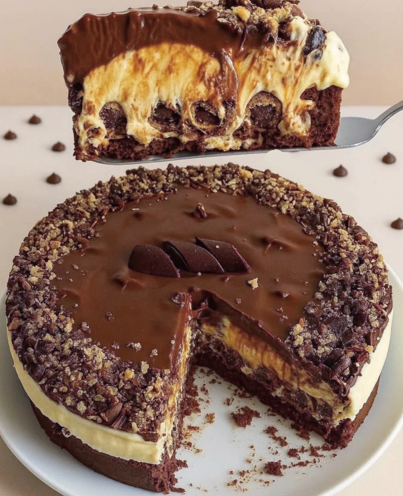 TORTA TRUFADA DE BOMBOM